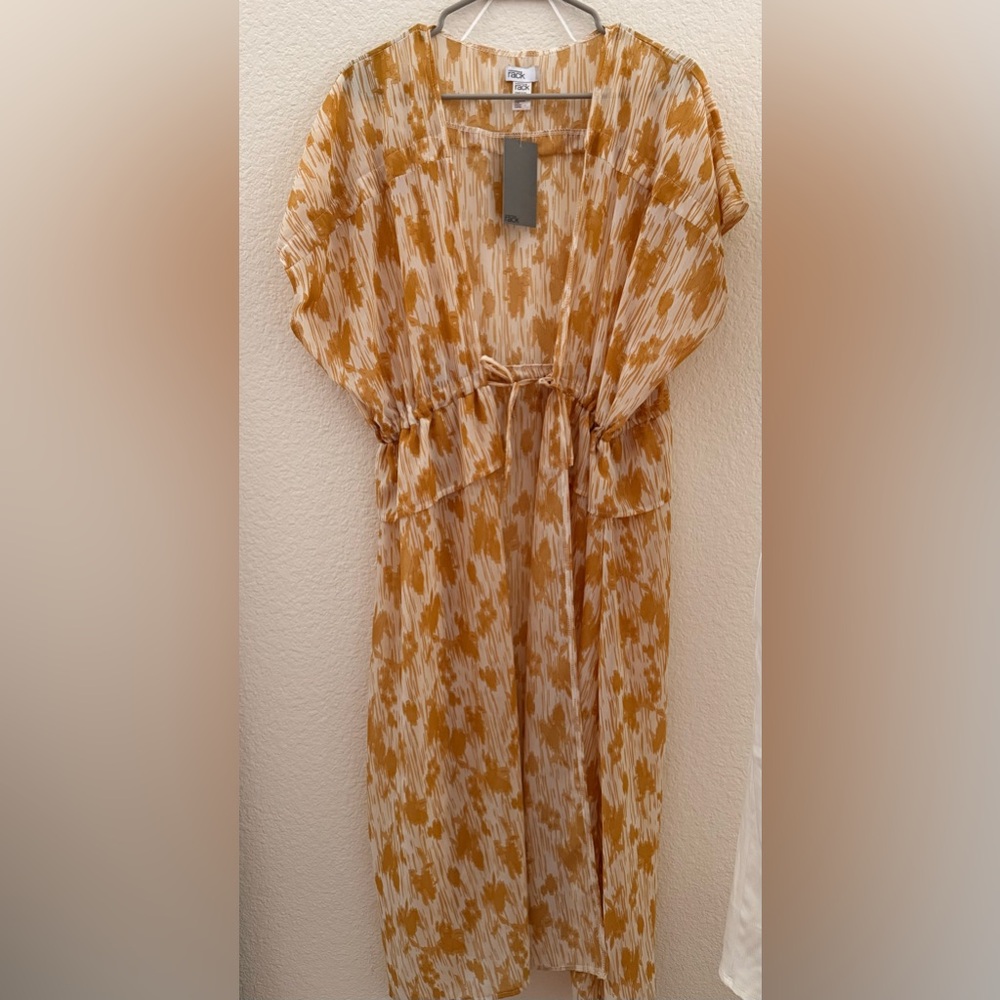 Nordstrom Rack Coverup - Picture 2 of 2